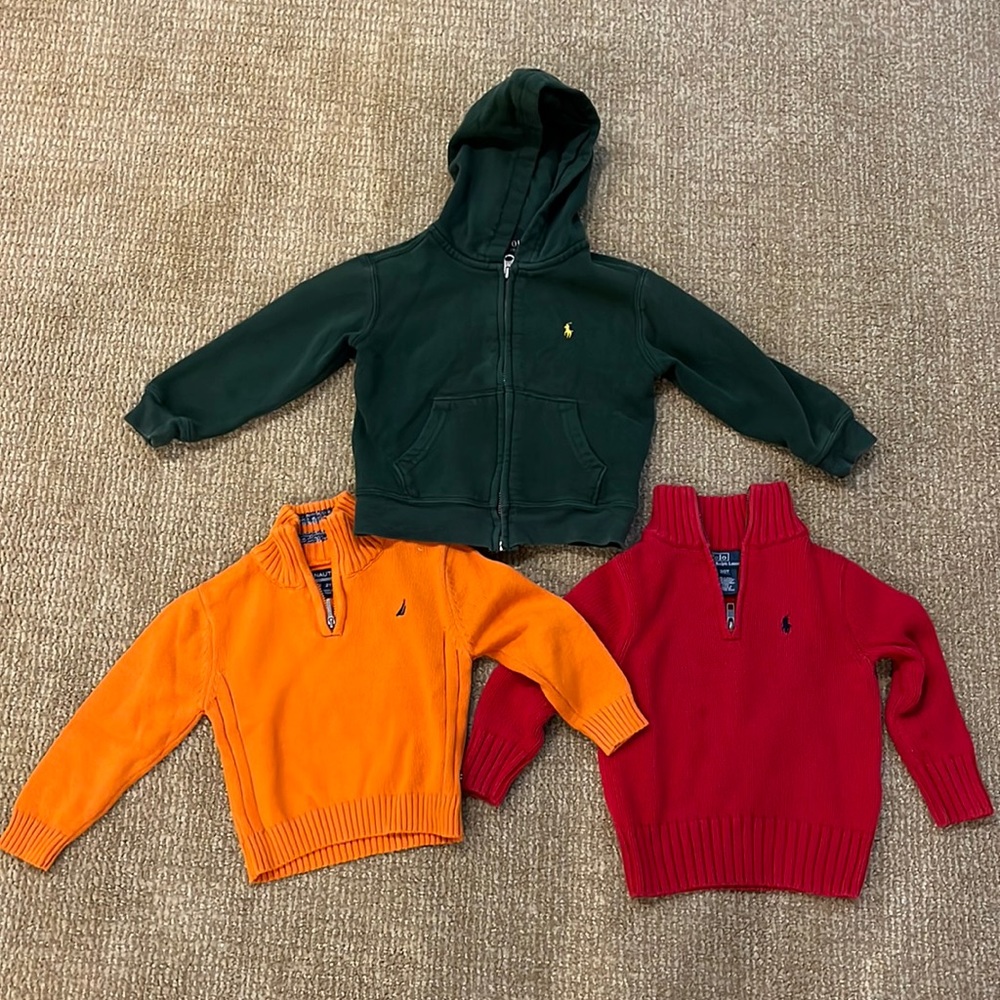 2T/3T long sleeve sweaters! Polo and Nautica brands. 3 in total.